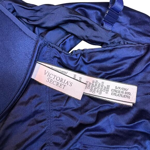 Victoria's Secret No Wire Padded Demi Pullover, size small - Picture 4 of 4